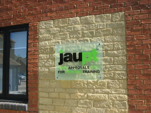 Large Offices to let banner