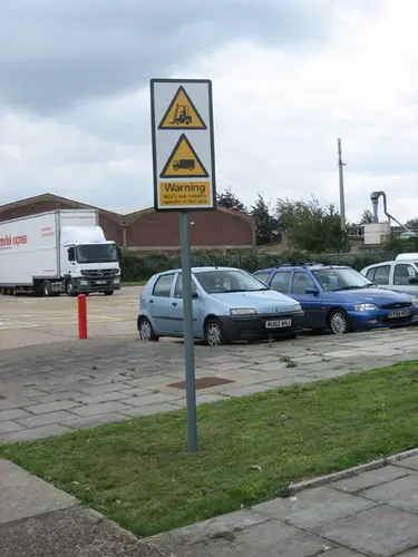 Vehicle street warning signs
